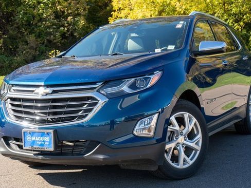 Used 2021 Chevrolet Equinox Premier image 1