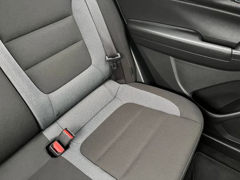 Used 2025 Chevrolet TrailBlazer LT image 35