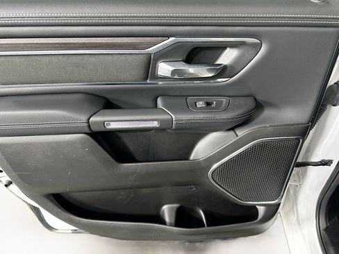 Used 2025 RAM 1500 Laramie image 25