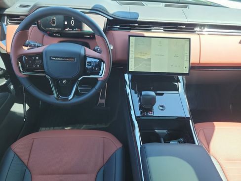 New 2026 Land Rover Range Rover Sport SV Carbon AWD/4WD image 18