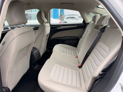 Used 2018 Ford Fusion S image 15