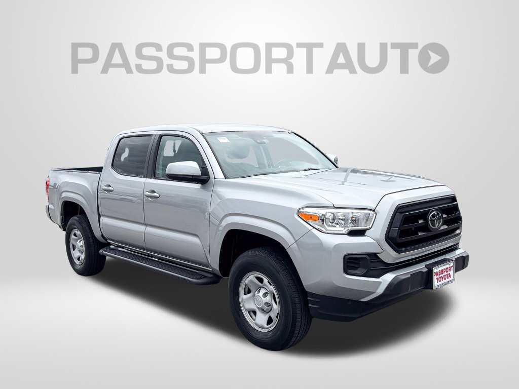 Used 2022 Toyota Tacoma SR w/ SR Convenience Package RWD image 12