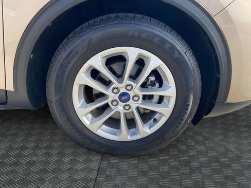Used 2021 Ford Escape SE image 35