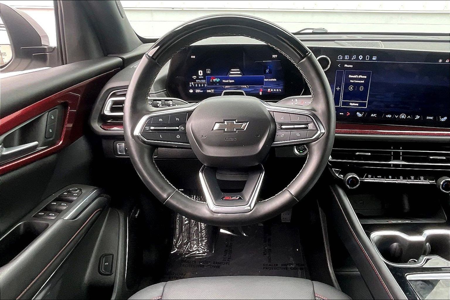 Used 2024 Chevrolet Traverse Z71 w/ Enhanced Driving Package AWD/4WD image 6