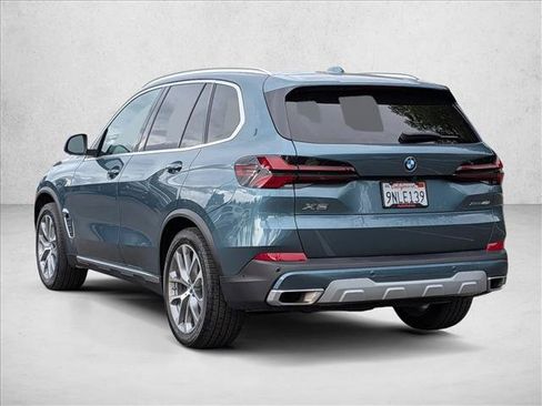 Used 2025 BMW X5 xDrive40i w/ Premium Package AWD/4WD image 8