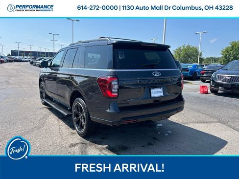 Used 2024 Ford Expedition Limited AWD/4WD image 6