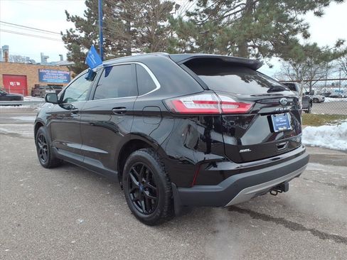 Certified 2022 Ford Edge SEL w/ Convenience Package image 9