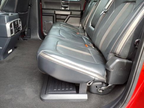 Used 2022 Ford F450 Platinum w/ FX4 Off-Road Package image 11