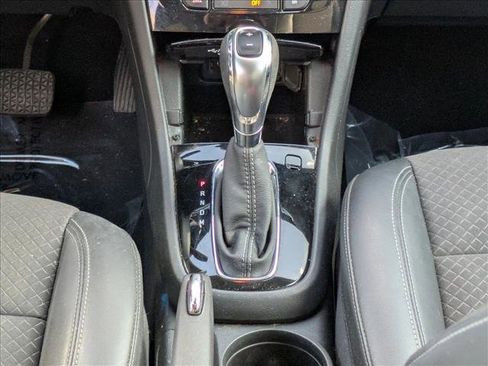 Used 2020 Buick Encore Preferred image 20