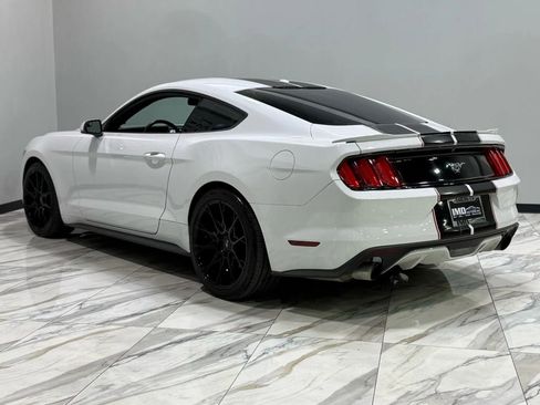 Used 2017 Ford Mustang Premium image 9