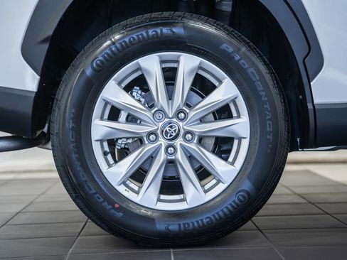 New 2026 Toyota Corolla Cross LE image 15