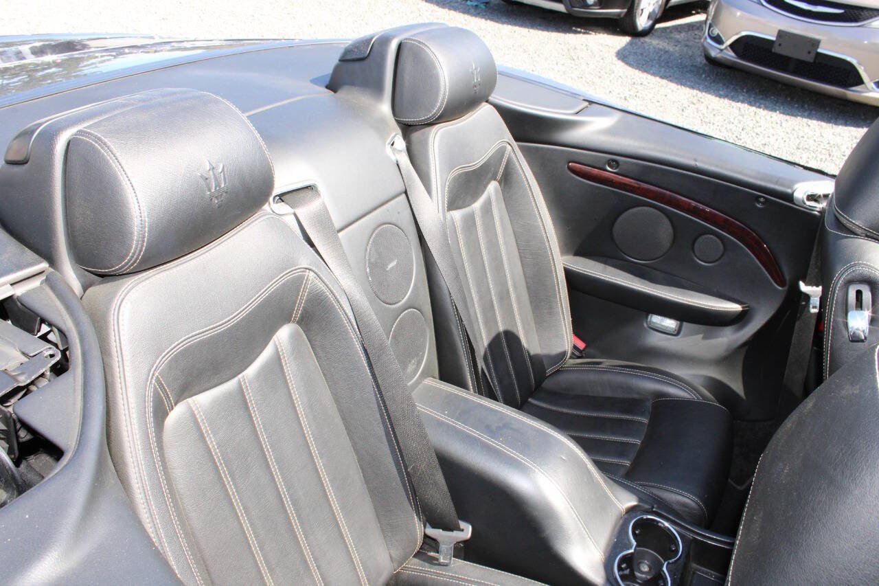 Used 2010 Maserati GranTurismo Convertible RWD image 24