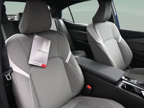 New 2026 Toyota Camry SE FWD image 34