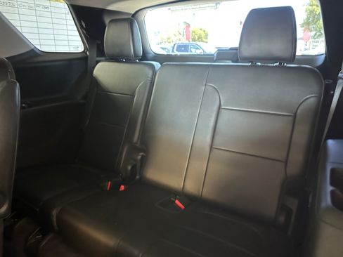 Used 2018 Chevrolet Traverse Premier w/ Redline Edition FWD image 15