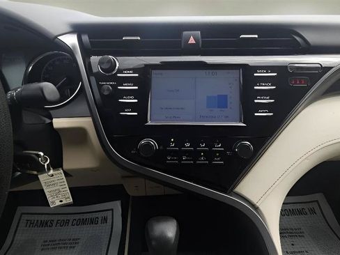 Used 2019 Toyota Camry LE w/ Carpet Mat Package FWD image 14