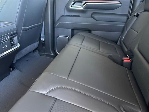 New 2026 GMC Sierra 3500 Denali w/ Denali Reserve Package image 13