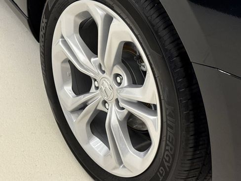 Used 2026 Honda Accord LX image 10