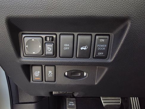 Used 2017 INFINITI QX70 2WD w/ Limited Package image 13