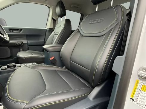 New 2026 Ford Maverick Lobo AWD/4WD image 11