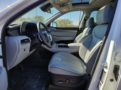 New 2024 Hyundai Palisade SEL w/ Premium Package FWD image 14