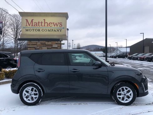 Used 2024 Kia Soul LX w/ Option Group 015 image 4