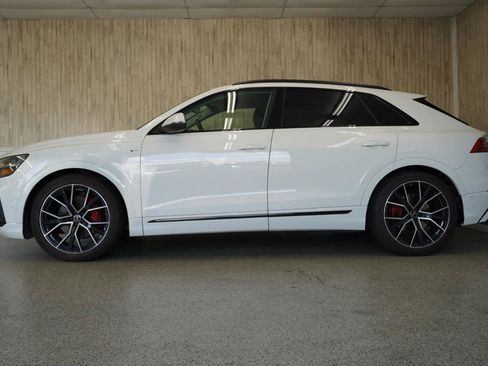 Used 2023 Audi Q8 Prestige AWD/4WD image 5