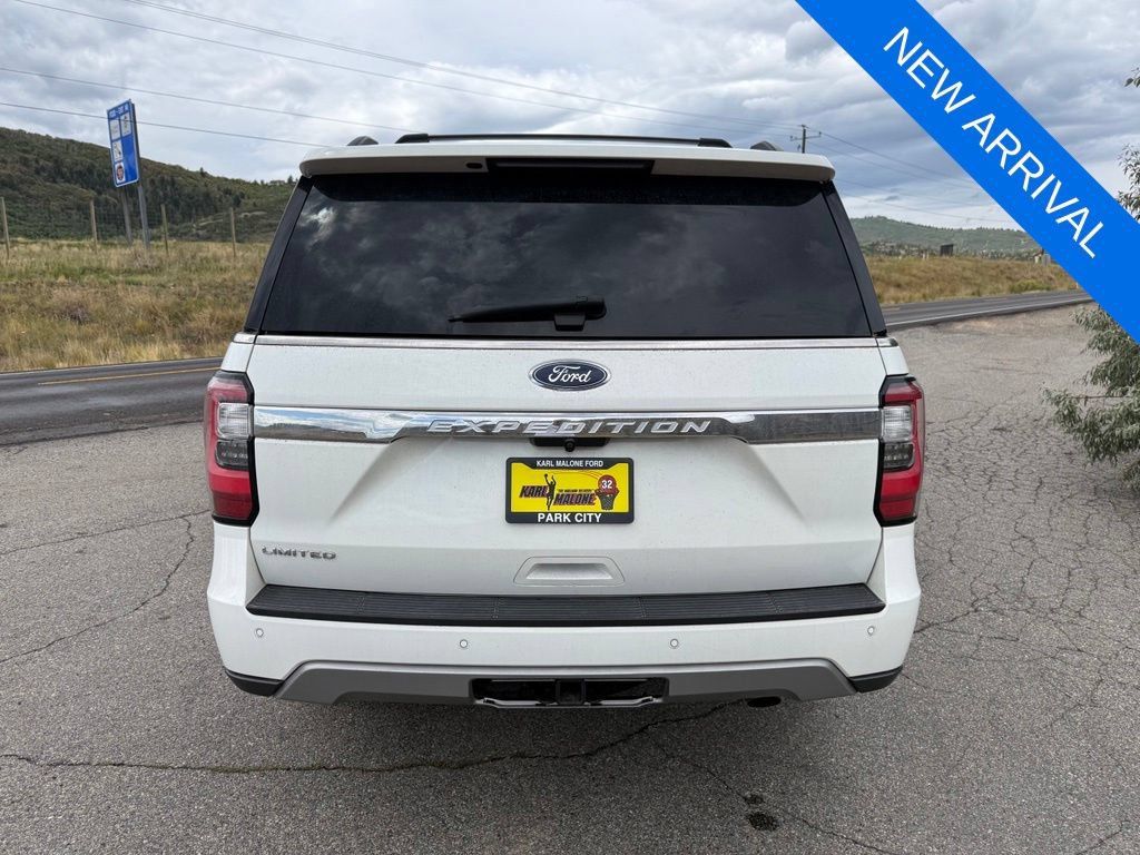 Used 2021 Ford Expedition Limited AWD/4WD image 5