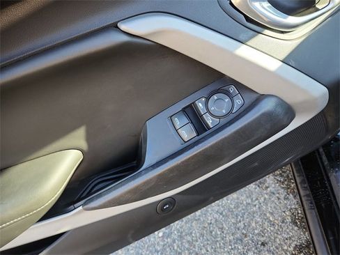 Certified 2020 Chevrolet Camaro LT w/ RS Package image 21