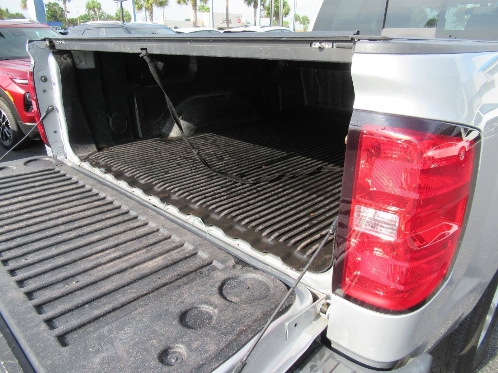 Used 2017 Chevrolet Silverado 1500 LT w/ All Star Edition RWD image 33