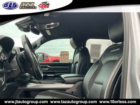 Used 2022 RAM 1500 Laramie w/ Sport Appearance Package AWD/4WD image 10