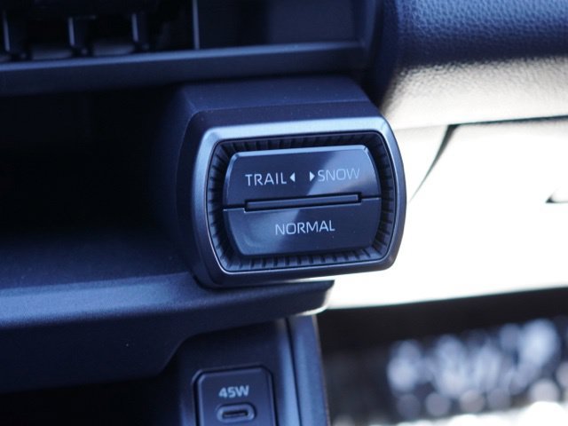 Used 2026 Toyota RAV4 XSE w/ Panoramic Sun Roof Package AWD/4WD image 34