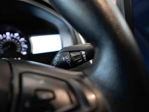 Used 2023 Ford Edge SE w/ Black Appearance Package image 14