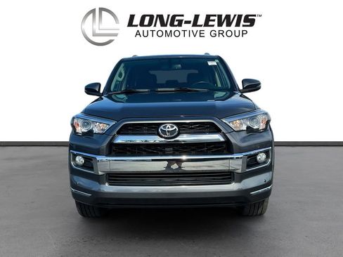 Used 2018 Toyota 4Runner Limited AWD/4WD image 11