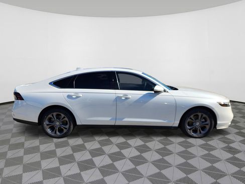 Certified 2024 Honda Accord EX image 6