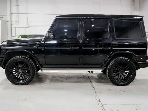 Used 2017 Mercedes-Benz G 550 image 2