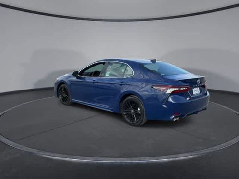 Used 2024 Toyota Camry XSE FWD image 6