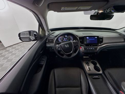 Used 2023 Honda Ridgeline RTL-E image 10