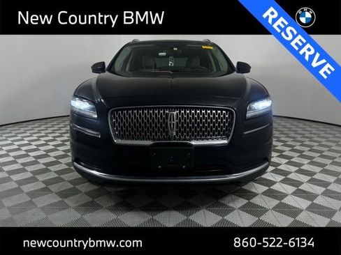 Used 2022 Lincoln Nautilus Reserve image 2