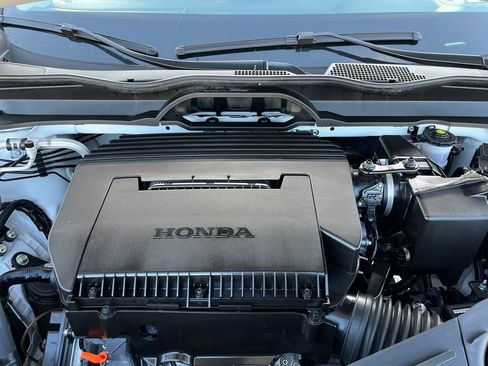Used 2023 Honda Pilot EX-L image 11