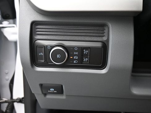 New 2026 Ford F350 XLT w/ FX4 Off-Road Package image 13