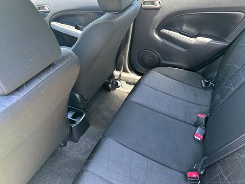 Used 2013 MAZDA MAZDA2 Sport FWD image 12