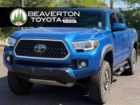 Used 2018 Toyota Tacoma TRD Off-Road AWD/4WD image 1