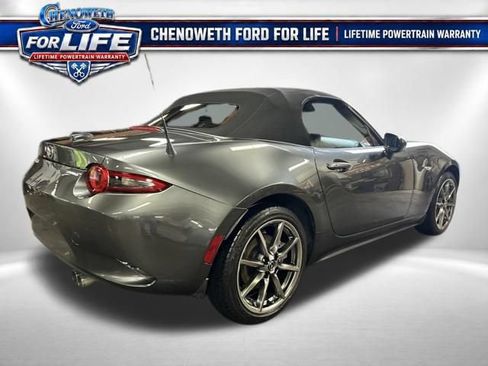Used 2022 MAZDA MX-5 Miata Grand Touring w/ Weather Package RWD image 6
