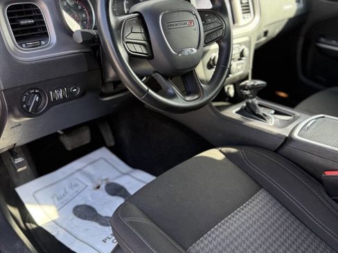 Used 2023 Dodge Charger SXT image 12