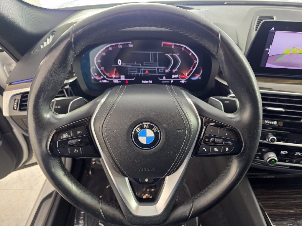Used 2020 BMW 530i xDrive w/ Premium Package AWD/4WD image 18