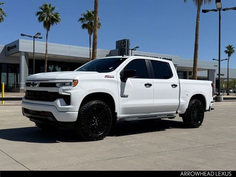 Used 2024 Chevrolet Silverado 1500 RST w/ Texas Edition Plus image 2