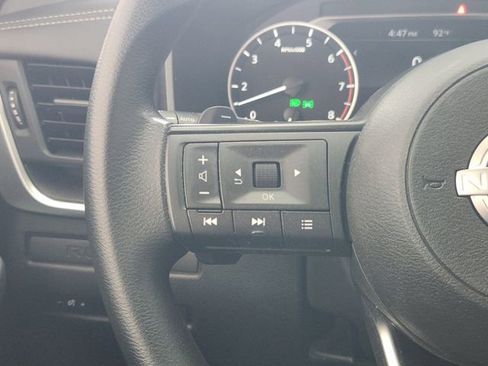 Used 2024 Nissan Rogue S AWD/4WD image 22