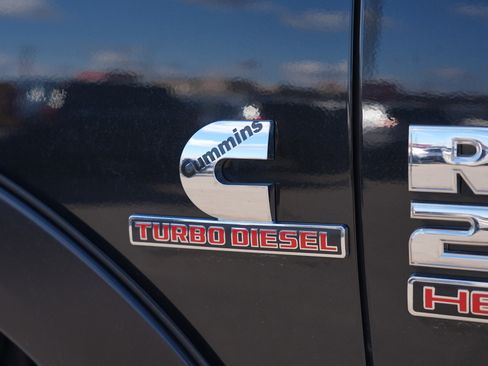 Used 2018 RAM 2500 Tradesman w/ Chrome Appearance Group AWD/4WD image 25