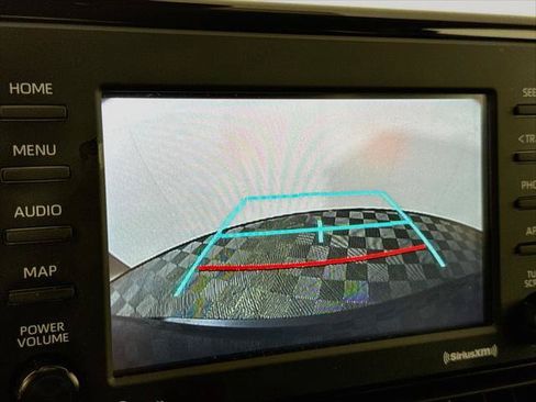 Certified 2022 Toyota RAV4 LE AWD/4WD image 16