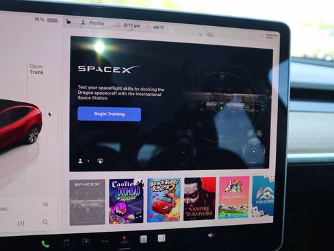 Used 2022 Tesla Model Y Long Range image 23